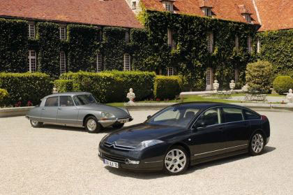 Citroën DS ja C6.jpg: 