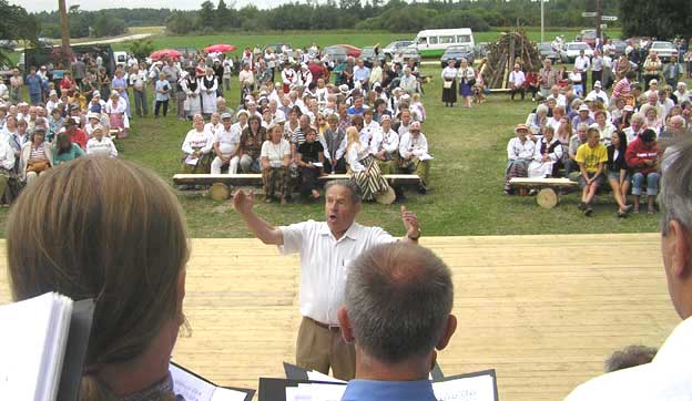 Olaf_Leps.jpg: Oonurme motiiv. Juhatab Olaf Leps