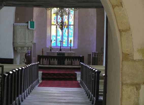 Pühalepa kiriku altar.jpg: 