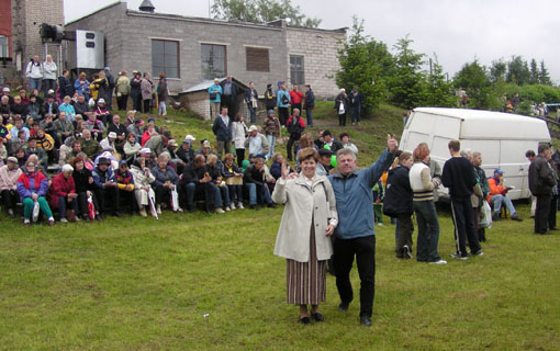 Pl025.jpg: