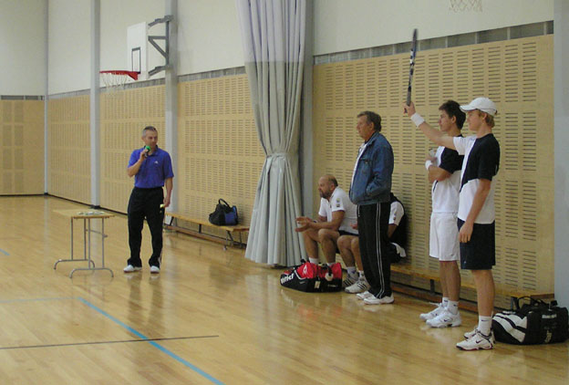 Tennispäeva peategijad.jpg: Paremalt - Jürgen Zopp, Mikk Irdoja, Peeter Lamp jt 